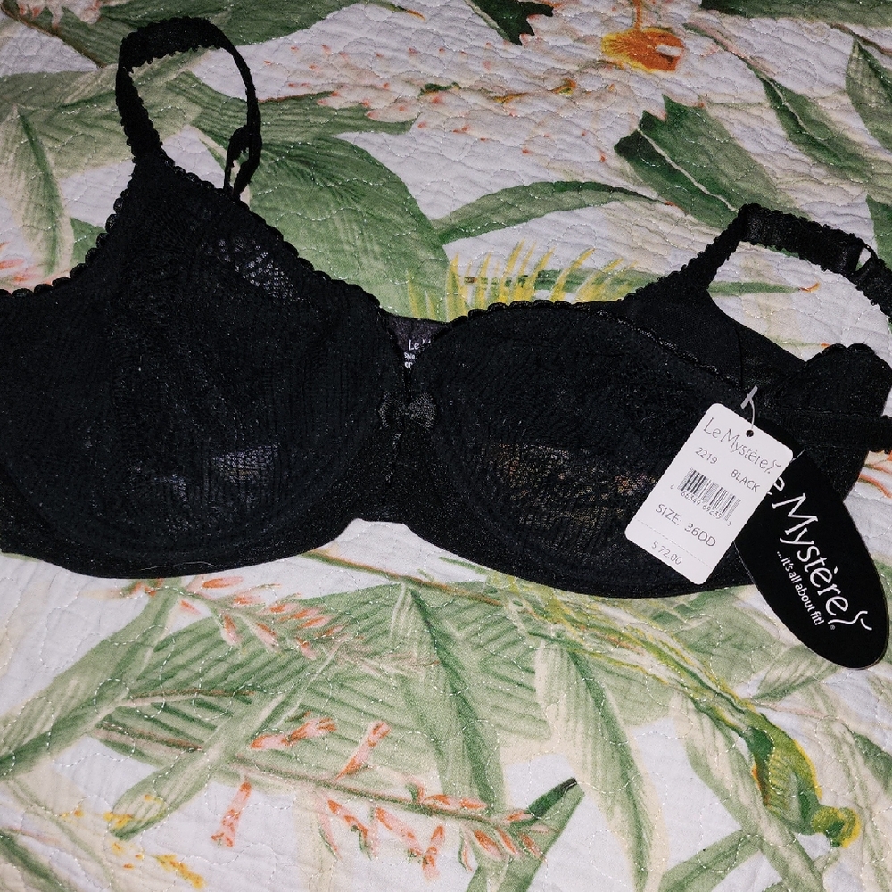 Le Mystere Elegant Black Sheer Lace Sexy Underwire Bra Adjustable Band & Straps